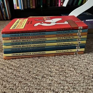 Charlie Brown cyclopedia 1-10 vintage 1989 Charlie Brown books